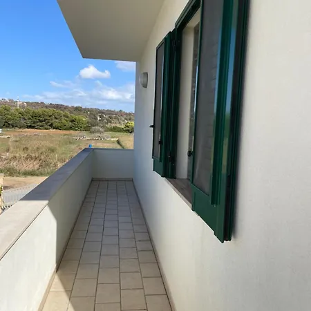 Casa Eos טורה מוצה